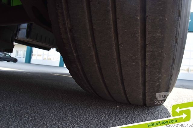 Nyitott félpótkocsi BERGER 60cm Bordwände Rungen Alufelgen SAF Liftachse