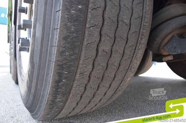 Nyitott félpótkocsi BERGER 60cm Bordwände Rungen Alufelgen SAF Liftachse