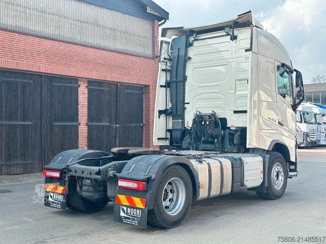 Standarta vilcējs VOLVO FH460 2- Hydraulik PTO Globetrotter I-Park ACC