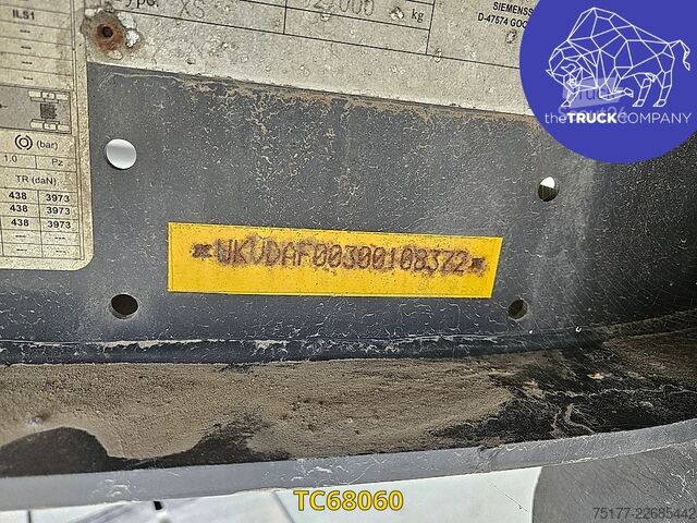 Rimorchio della piattaforma Kässbohrer 