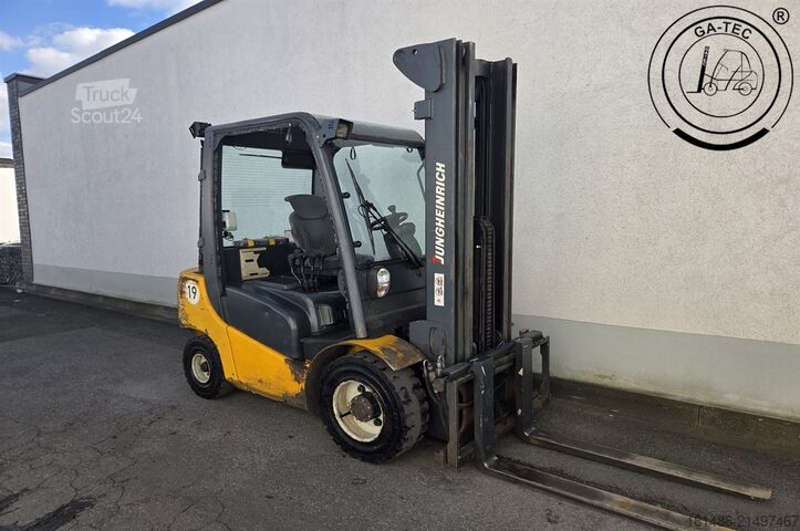Dizel forkliftler Jungheinrich DFG 430