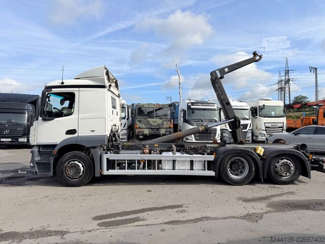 Camion benne à bras amovible MERCEDES-BENZ Actros 2543L/MeillerRK20-Funk/Lenk-Lift/TÜV-SP27