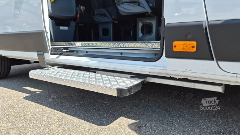 Minibus Opel Movano Lord light Lagerfahrzeug Stock 18 SS