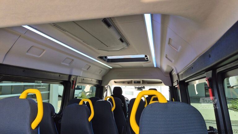 Minibus Opel Movano Lord light Lagerfahrzeug Stock 18 SS