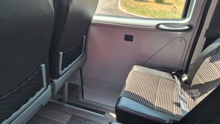 Minibus IVECO 2x Daily 70 Lagerfahrzeug Ferqui Sunrise 2,5 m B