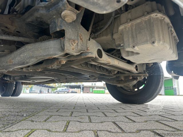 Camion-citerne à vide MERCEDES-BENZ Sprinter 518 / Leistikow / 2 x Schiebetür