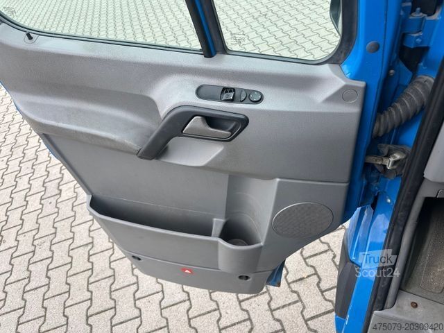 Camion-citerne à vide MERCEDES-BENZ Sprinter 518 / Leistikow / 2 x Schiebetür
