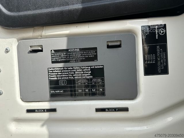 Пожежна машина MERCEDES-BENZ Spinter 319 CDI **4 x Auf Lager**