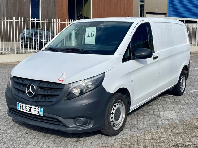 Duba panelată Mercedes-Benz Vito NAVI, BACKUP CAM