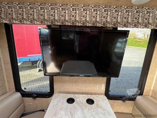 Kamper z alkową Ford E 450 Forest River USA Sunseeker LPG GAS NEU 4 X SLIDEOUT