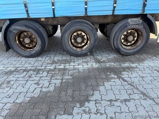 Sliding tarpaulins Kel-Berg Curtainsider / Planenauflieger / Gardin