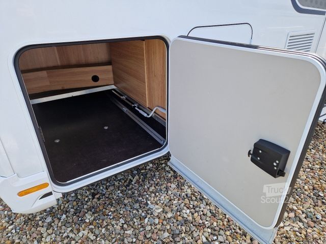 Polintegriran avtodom KNAUS SKY TI 650 MF Platinum Selection