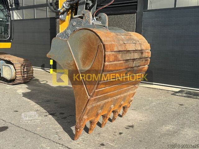 Escavatore cingolato Liebherr R 924 LC Likufix SWA48