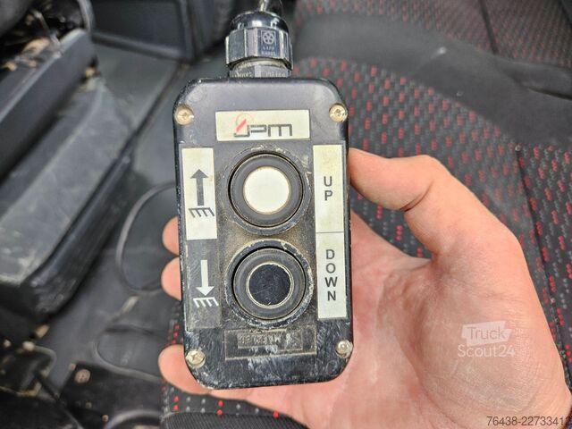 Sklápěcí dodávka Citroën Jumper 35 HEAVY KIPPER 3,0tAHK TÜV ÖL BREMSENneu
