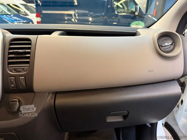 Bestelwagen met verhoogd dak RENAULT Kasten L2H2 Klima 2xWebasto Tempo 1.Hand
