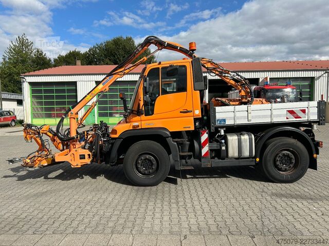 Speciale doeleinden vrachtwagen UNIMOG U 400 4x4 / Vario Pilot / Mulag / Mähausrüstung