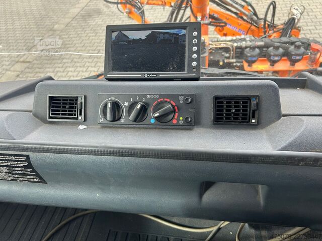 Speciale doeleinden vrachtwagen UNIMOG U 400 4x4 / Vario Pilot / Mulag / Mähausrüstung