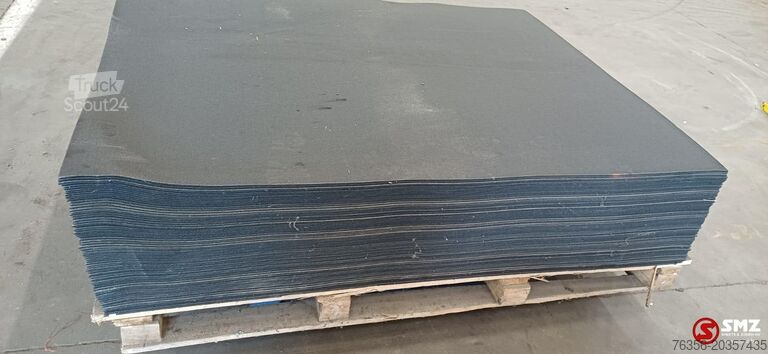 Many used black upholstery mats Diversen Occ lot zwarte bekledingsmatten