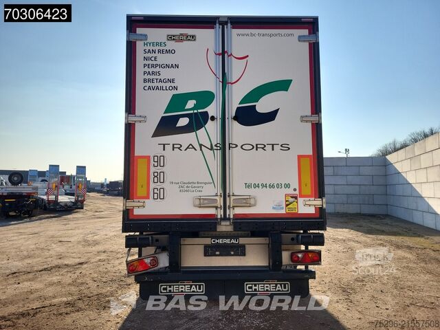 Refrigerated/freezer transport Chereau CRD3 3 axles