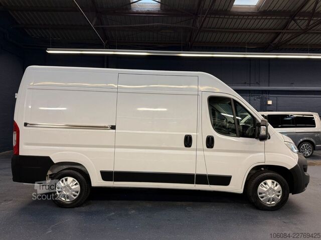 Magas tetős furgon OPEL Movano Kasten L2-H2 Klima Tempomat R-CAM PDC
