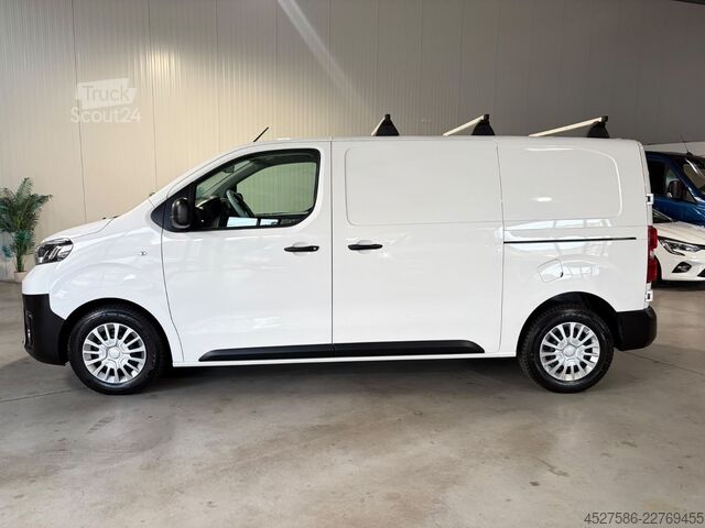 Fourgon tôlé TOYOTA Proace L1 Kasten Meister*KLIMA/AHK*RCAM*TEMPOMAT