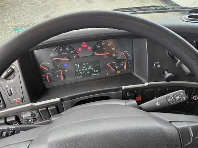 Camion frigorifique Volvo FM330 Multizone Lenk u. Kühlkoffer