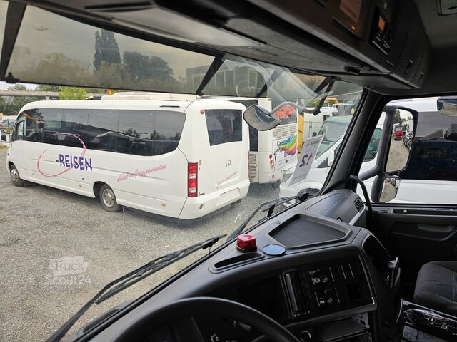 Camion frigorifique Volvo FM330 Multizone Lenk u. Kühlkoffer