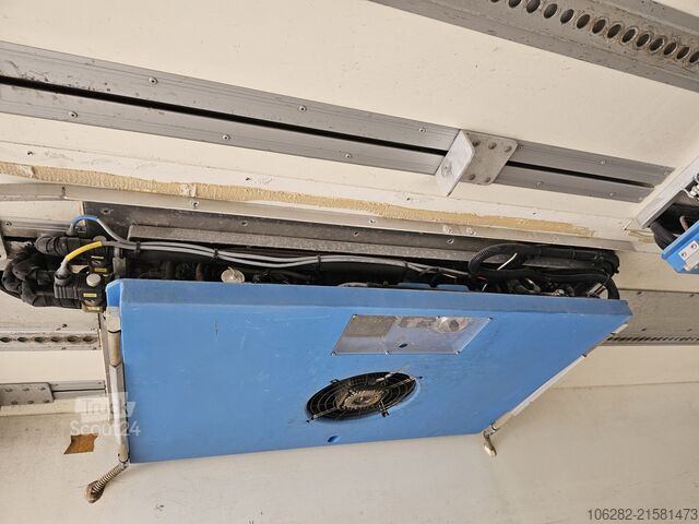 Camion frigorifique Volvo FM330 Multizone Lenk u. Kühlkoffer