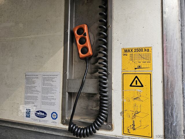 Camion frigorifique Volvo FM330 Multizone Lenk u. Kühlkoffer