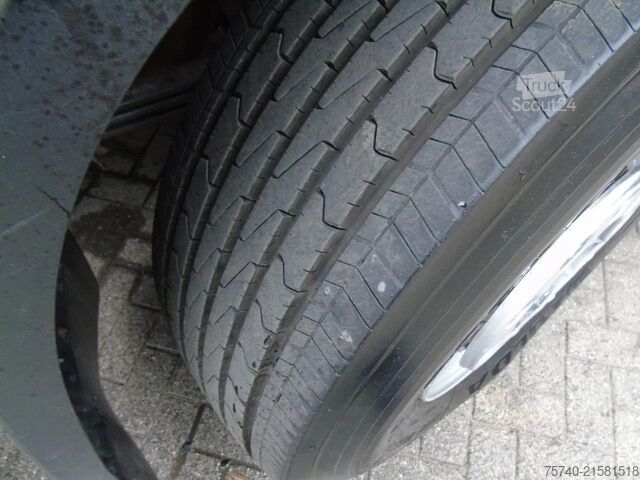 Kipper met kraan DAF CF 85.380 + MANUAL + HMF 1680 + HYVA + 6X2