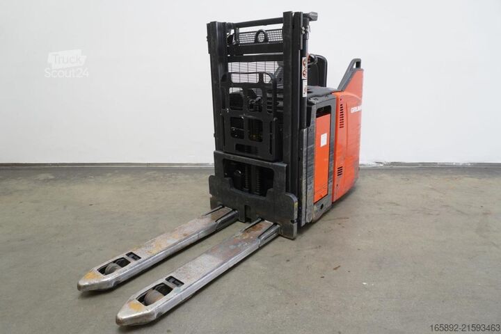 Manuālā krautuva Linde D 12 SP 133