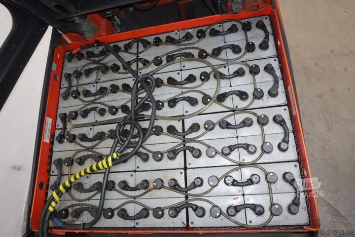 Iekrāvējs Linde E 30/600 HL 387