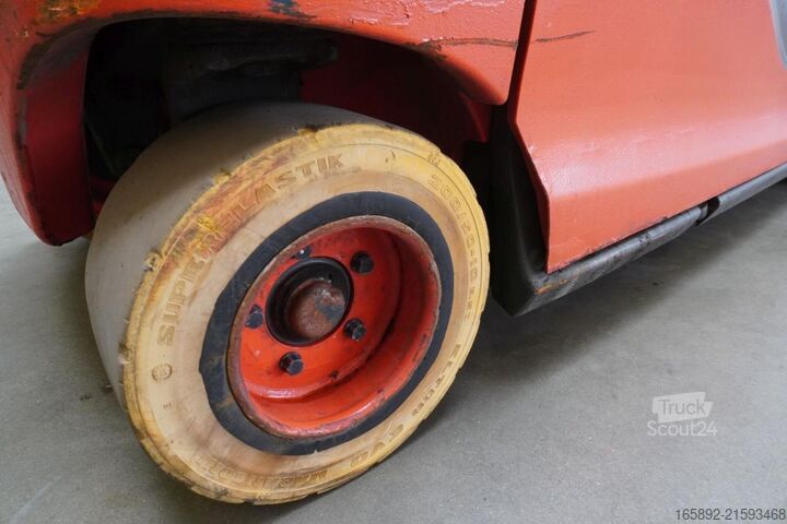 Iekrāvējs Linde E 30/600 HL 387