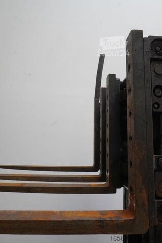 Iekrāvējs Linde E 30/600 HL 387