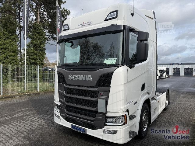 Standard dragbil Scania R 460 NA - SUPER - HIGHLINE - 2x TANKs - ACC