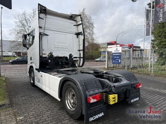 Standard dragbil Scania R 460 NA - SUPER - HIGHLINE - 2x TANKs - ACC