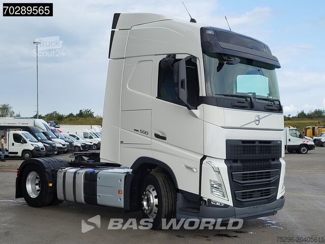 Standard-SZM Volvo FH 500 4X2 2xTanks I-ParkCool Navi ACC Euro 6
