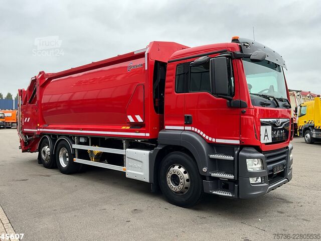 Vuilniswagen MAN TGS 26.320 Euro 6 Geesink 24 m³