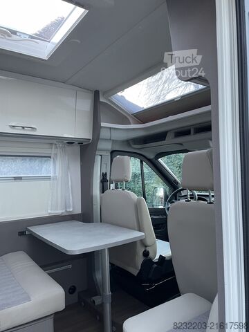 Semi-integrated camper Etrusco V 6.6 SF