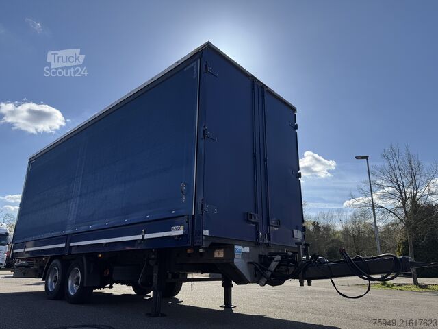 ZNX S11P, 10 tonnes, traversant Junge ZNX S11P, 10to., Durchlade, Pritsche/Pla