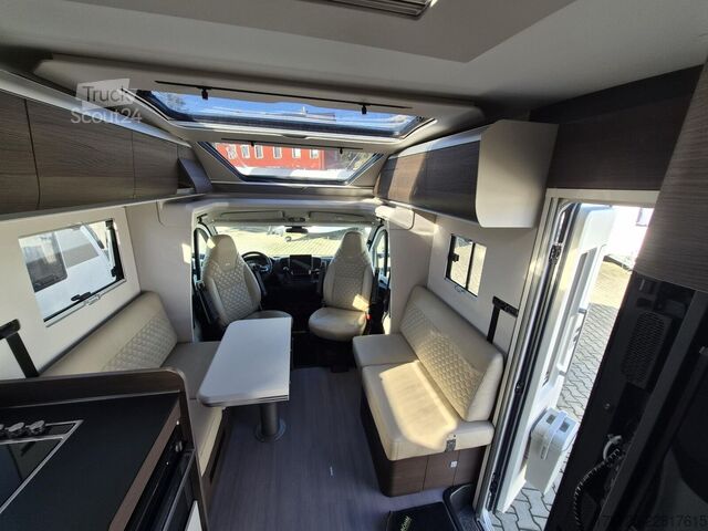 Напівінтегрований кемпер ADRIA Coral Supreme 670 DL Vollausstattung