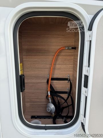 Ημιενσωματωμένο αυτοκινούμενο τροχόσπιτο WEINSBERG X-Cursion 500 MQ PEPPER, LP 89.500 ¤ !