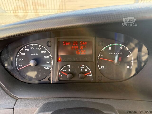 Pick-up pakettiauto IVECO Daily 29L13 Pritsche+Plane/DoKA 7-Sitze/AHK 3300