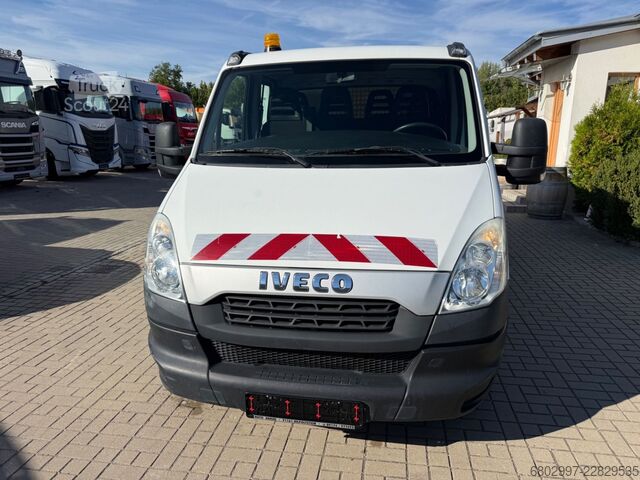 Verhollinen pakettiauto IVECO Daily 29L13 Pritsche+Plane/DoKA 7-Sitze/AHK 3300