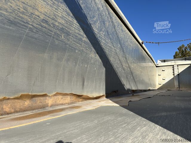 отворена ремарке със строшен брезент Schmits Gotha SKI 24