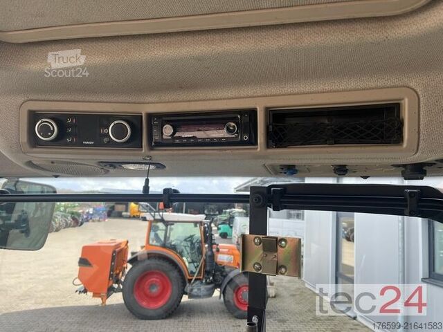Tractor Fendt 718 VARIO SCR