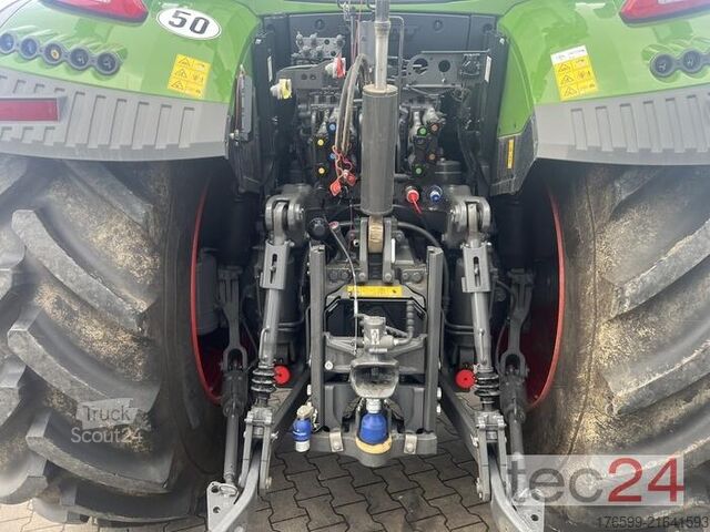 Tractor Fendt 724 VARIO GEN-7