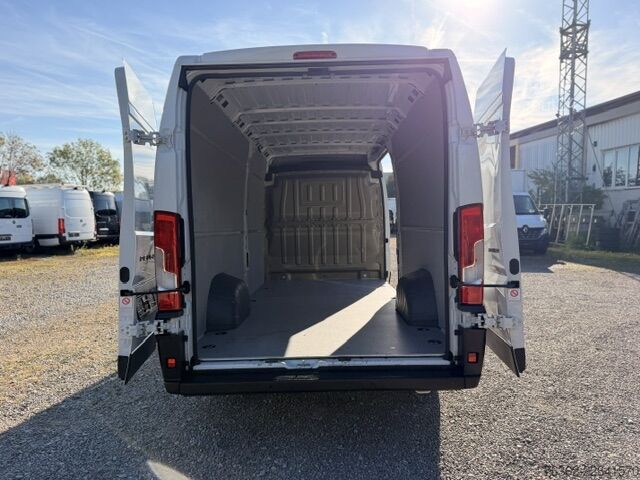 Yüksek tavanlı, uzun dingil mesafeli panelvan Peugeot Boxer Kasten 435 L4H2  180 AUT/NAvi/PDC