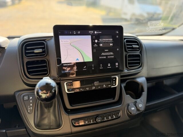 Yüksek tavanlı, uzun dingil mesafeli panelvan Peugeot Boxer Kasten 435 L4H2  180 AUT/NAvi/PDC