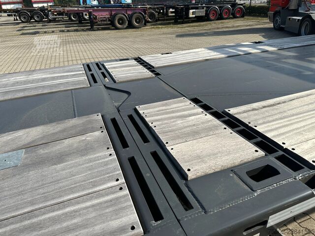 Platformos priekaba Faymonville NEW MAX200-N-3A-13.50-FTR-19.5-2.54 Flat Tail Ramp